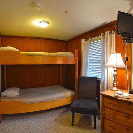 Hyde Away Inn Waitsfield الغرفة الصورة